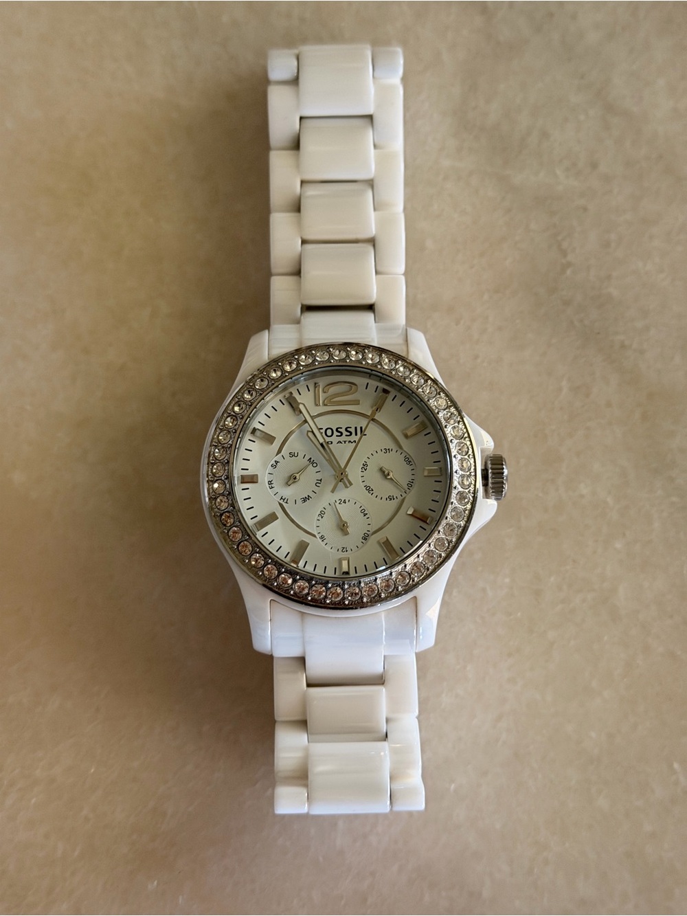 Fossil Women's White Swarovski Crystal Bezel Ceramic Watch CE1010 New Battery
